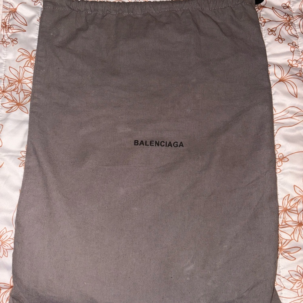 Balenciaga Pink Sneakers - Picture 6 of 6